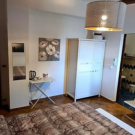 Bed and Breakfast Casale La Decima 4*